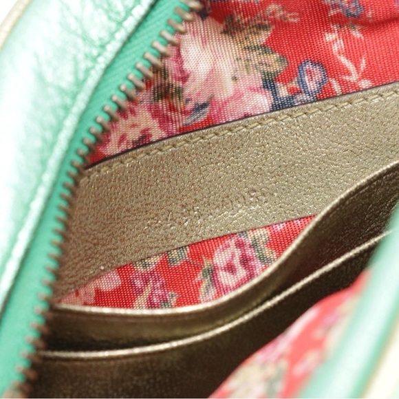 Gucci Mini Trapuntata Zumi Dome Crossbody Bag in Tricolor Metallic Leather - Picture 6 of 7